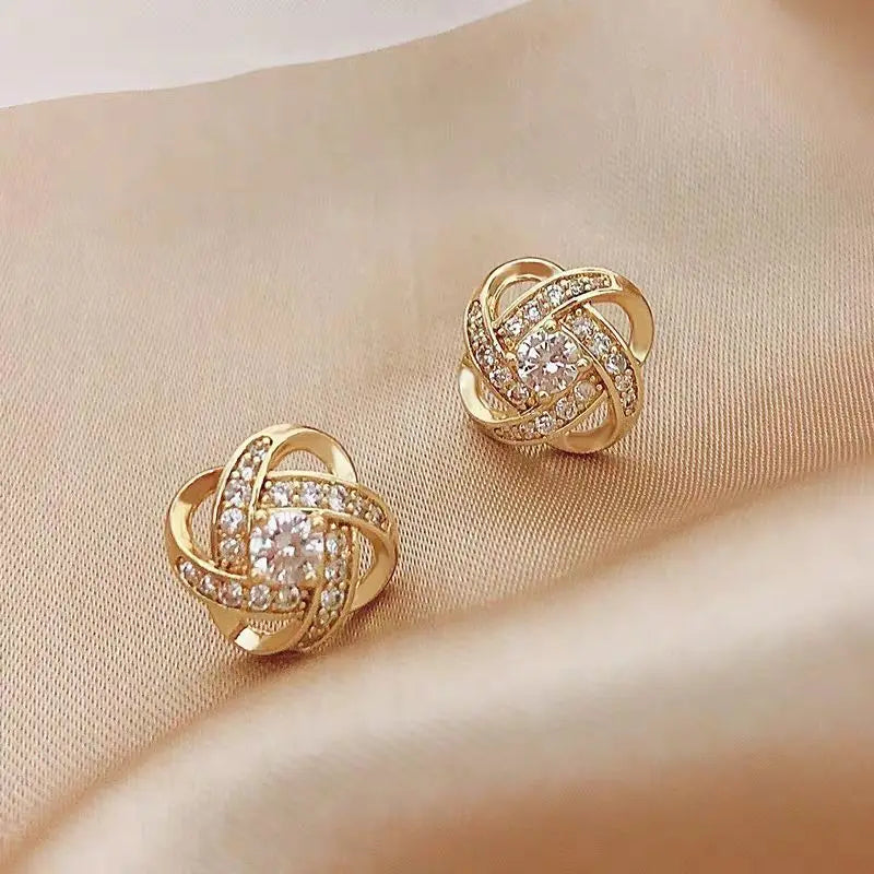 New Exquisite Shiny Zircon Heart Flower Earrings Korean Elegant Square Geometric Crystal Earrings for Women Fashion Jewelry Gift