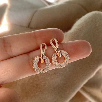 Exquisite Luxury Round Zircon Stud Earrings For Women Shiny Rhinestone Moon Bee Geometrical Earring Girls Party Wedding Jewelry