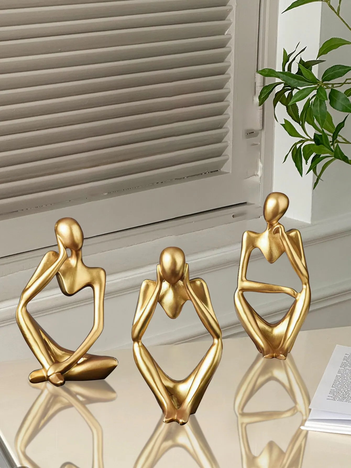 1pcs Nordic Light Luxury Style Abstract Figure Home Decoration
